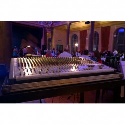 Performer 32 von 'mitec'